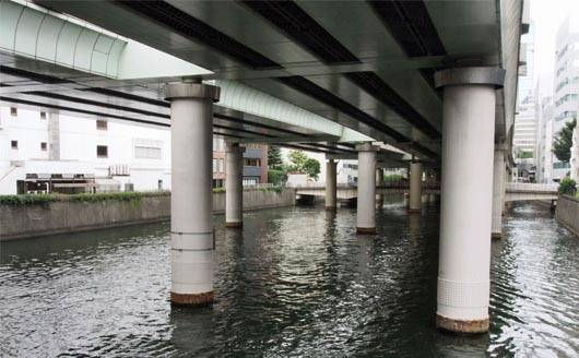 日本橋川