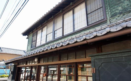 看板建築